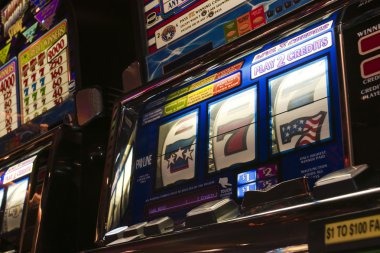 Mobile esports interface with QRIS and bank transfer reference